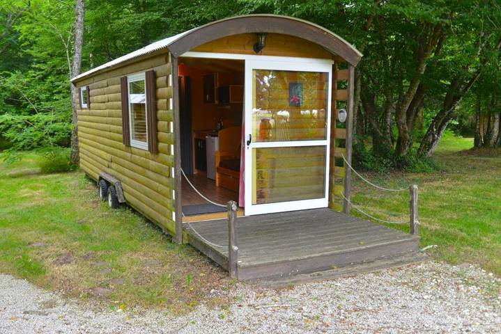 Location de vacances pour 4 personnes, avec Terrasse et Jardin à Saint-Germain-du-Seudre - 3