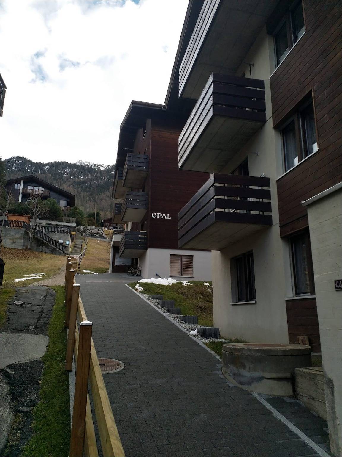 Ganze Ferienwohnung, Ferienwohnung Nr.25,Haus Azurit - 3-Bettwohnung in Grächen, Walliser Alpen