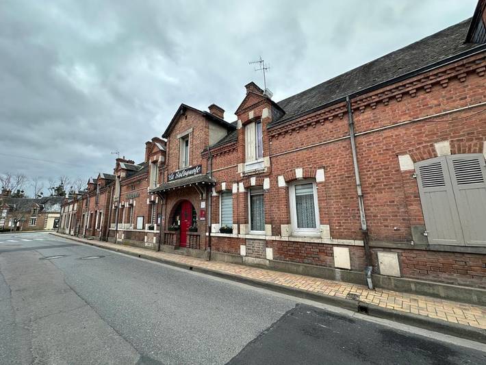 Hôtel pour 2 personnes, avec jardin, animaux acceptés à Brinon-sur-Sauldre - 3