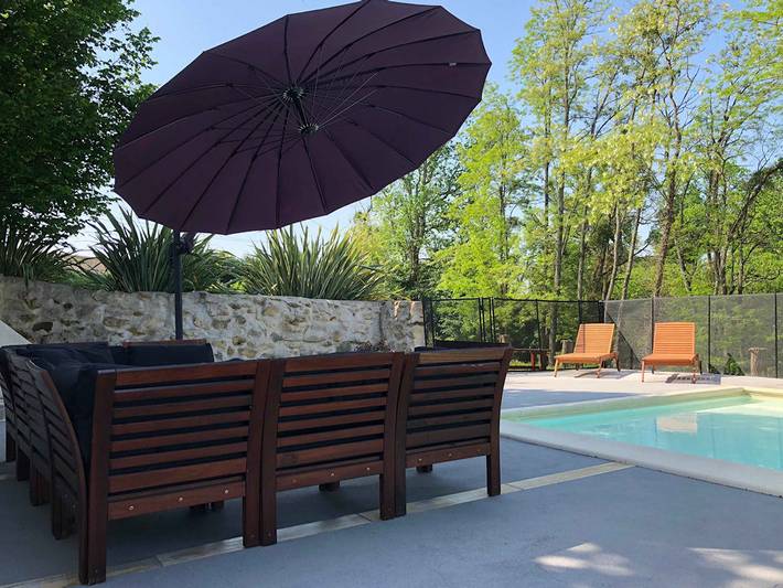 Gîte pour 22 personnes, avec terrasse ainsi que piscine et jardin, animaux acceptés en Gironde - 3