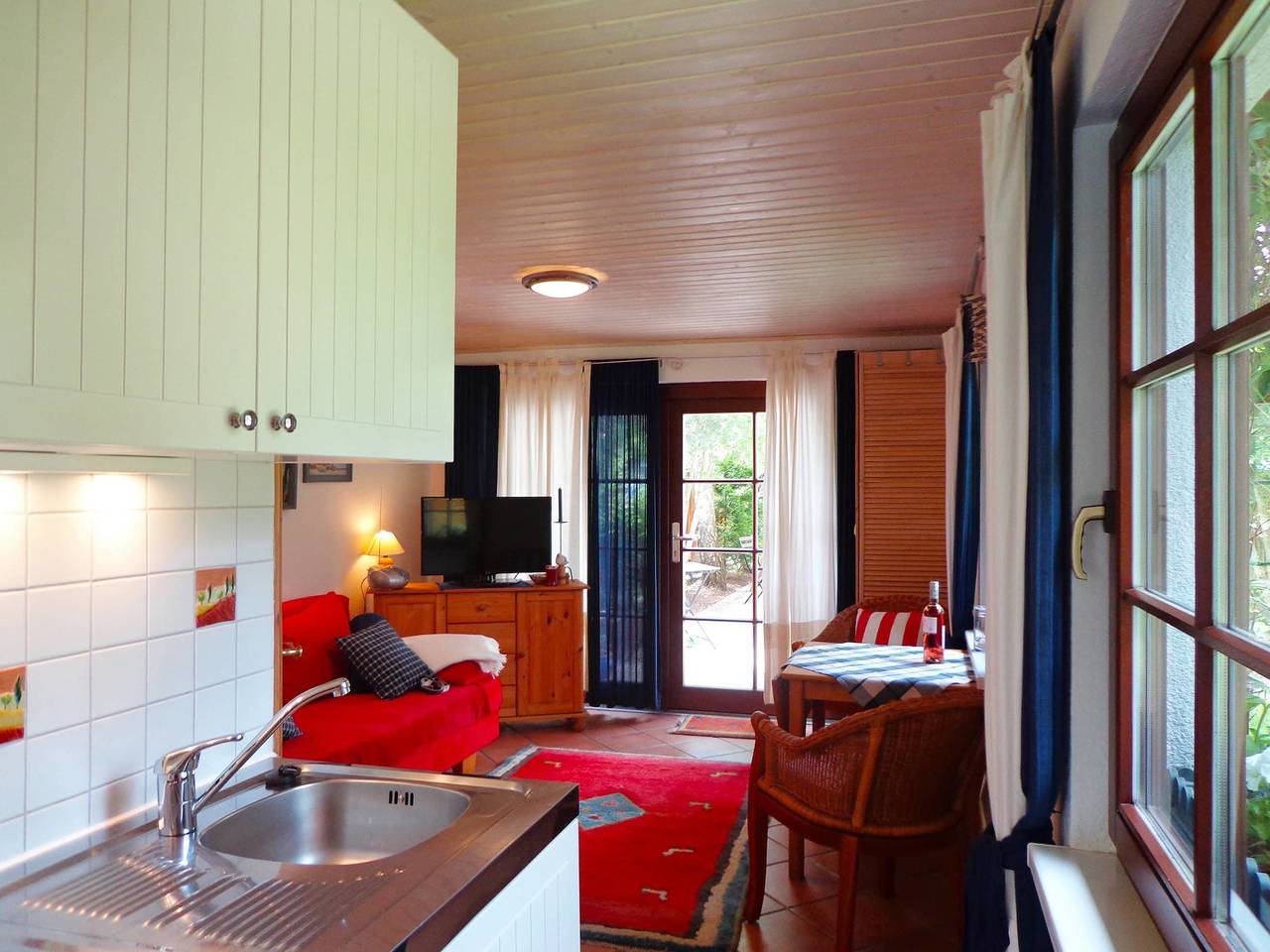 Sonnige Strand-Ferienwohnung mit Garten - Strandrose in Dierhagen Strand, Dierhagen