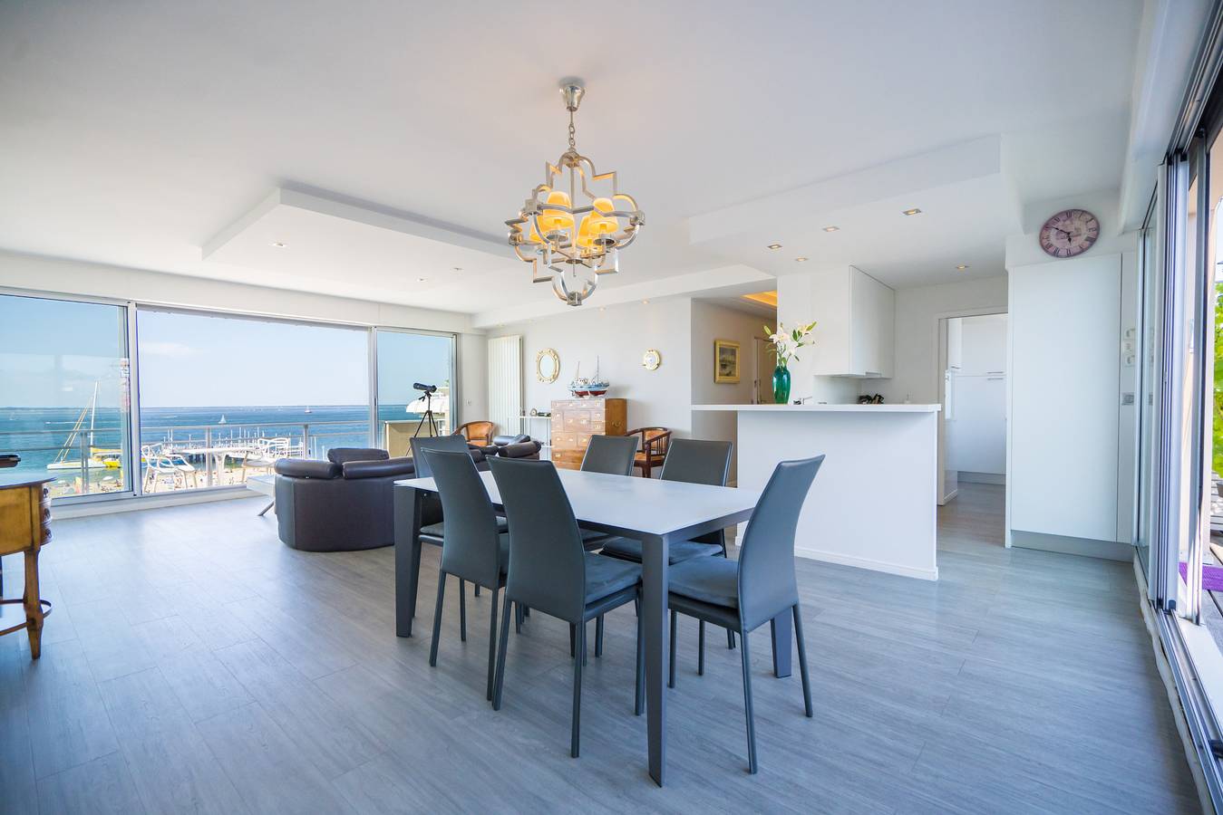 Entire apartment, Holiday apartment for 6 people with balcony in Arcachon, Arcachon region