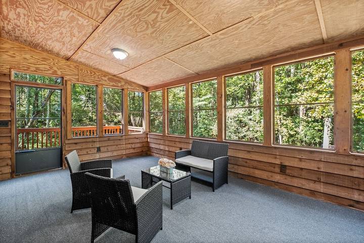 Vacation rental for 7 people, with yard in Cobb County