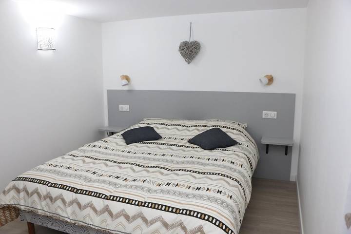 Gîte La Grange De Liz&el : terrasse privée, Wi-Fi, climatisation, 10 personnes in Osthouse, Région de Sélestat-Erstein