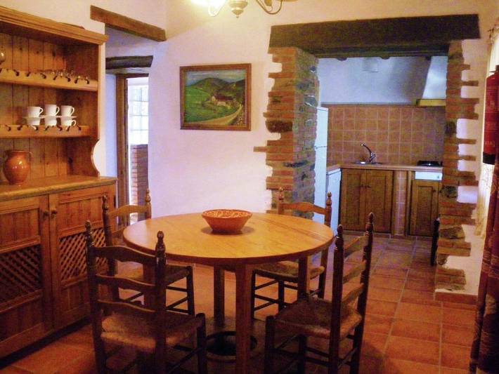 Casa rural para 4 personas, con Terraza además de Jardín y Piscina en Valencia de Alcántara - 4