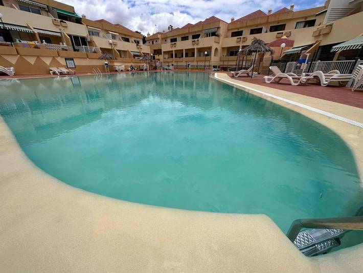 Appartamento per 4 persone, con Terrazza e Piscina in Mare Verde