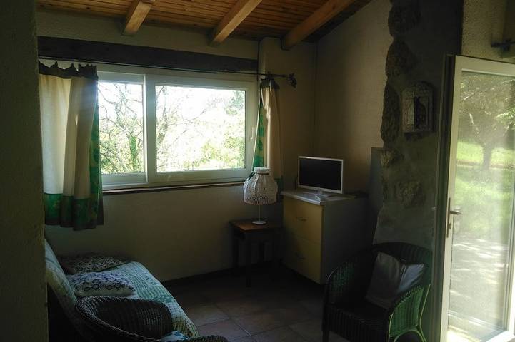 Gîte pour 4 personnes, avec terrasse et jardin en Ardèche - 4