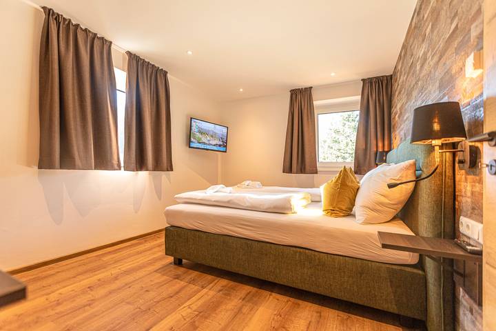 Ferienwohnung für 4 Personen, mit Balkon und Terrasse in Zell am See - 3
