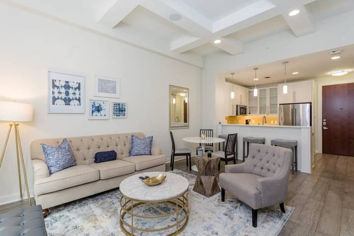 Vacation rental for 2 people, with pool, with pets in Houston