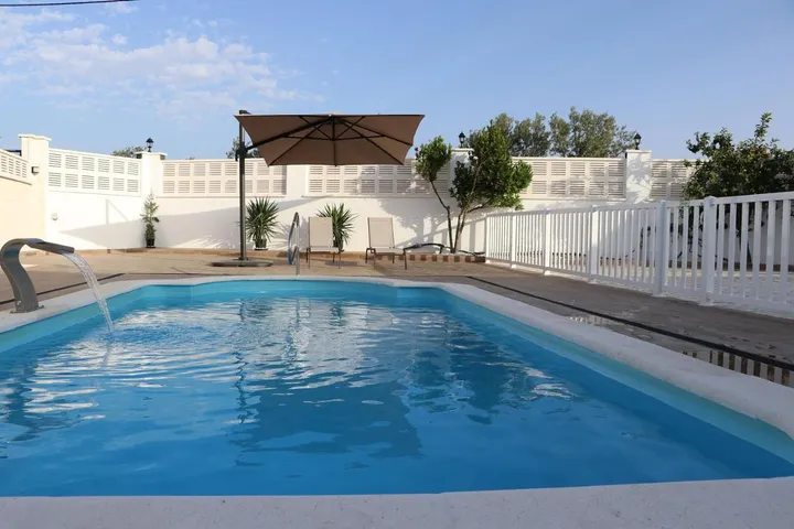 Casa de vacaciones para 6 personas, con piscina y jardín - 1