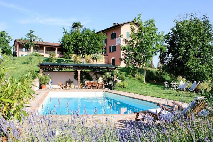 Ferienhaus für 14 Personen, mit Terrasse und Garten in Soglio