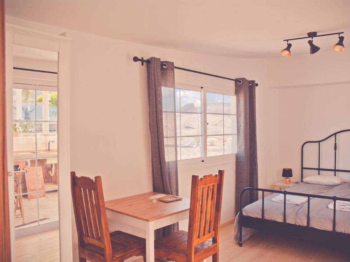 Tierra - Cinco Elementos - Surf & Yoga Stay in La Pared, Pájara