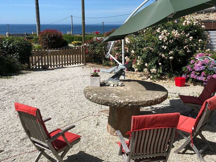 Location de vacances pour 4 personnes, avec jardin à Plozévet - 4