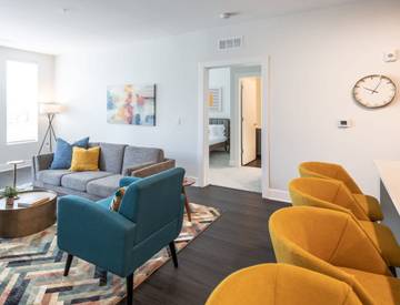 Vacation Rental for 4 Guests in Cincinnati, Ohio, Picture 1