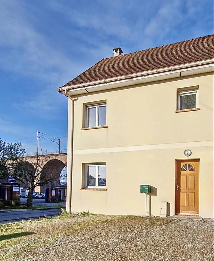 Location de vacances pour 6 personnes, avec terrasse à Darnétal