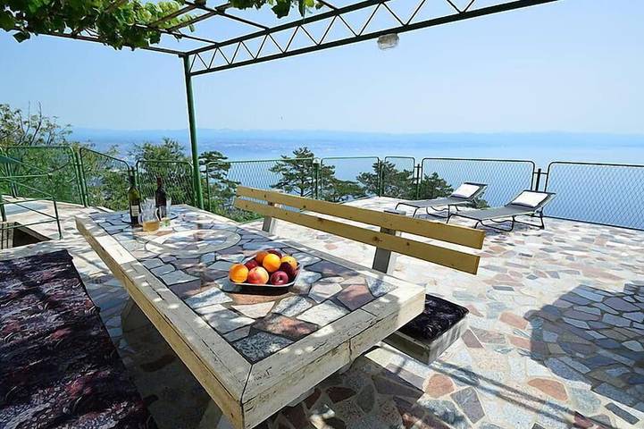 Smještaj za odmor za 6 osoba, s Balkon i Vrt u Tulisevica (Lovran)