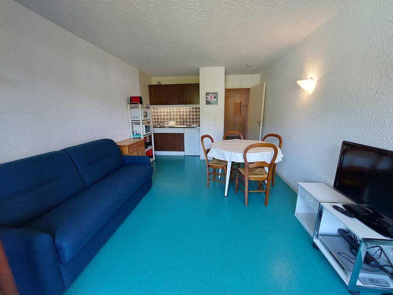 Entire studio, Cozy apartment in Autrans, 4 pers, balcony, skis and bikes in Autrans-Méaudre-en-Vercors, Parc naturel régional du Vercors