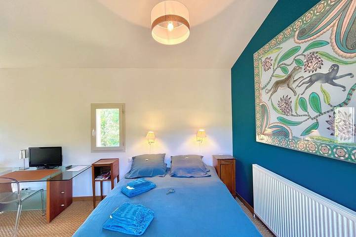 Location de vacances pour 10 personnes, avec jardin à Vauvenargues - 4