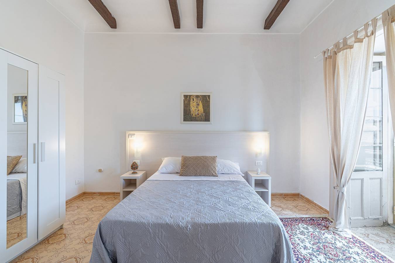 Appartamento intero, Appartamento 'Principe Umberto' con Terrazza in Comune, Wi-Fi e Aria Condizionata in Avola, Siracusa e dintorni