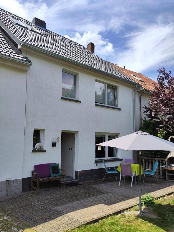 Ferienhaus für 5 Personen, mit Ausblick und Garten sowie Seeblick, kinderfreundlich in Rheinland-Pfalz - 2