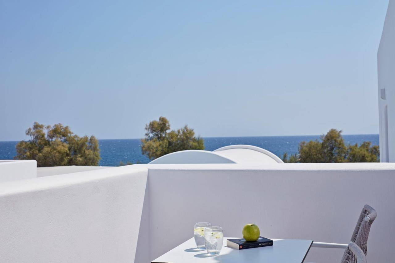 Costa Grand Resort & Spa in Kamari, Santorini