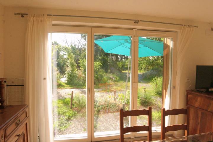 Gîte pour 4 personnes, avec jardin à Thairé - 4