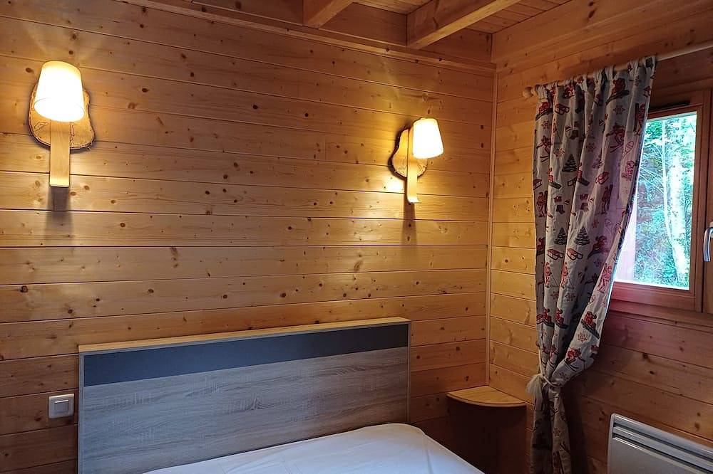 Nice wooden chalet classified 2 stars for all seasons stay in Xonrupt-Longemer, Parc naturel régional des Ballons des Vosges
