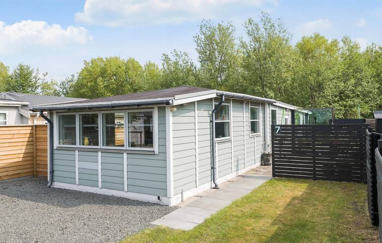 Casa de vacaciones para 4 personas con jardín in Karrebæksminde, Enø