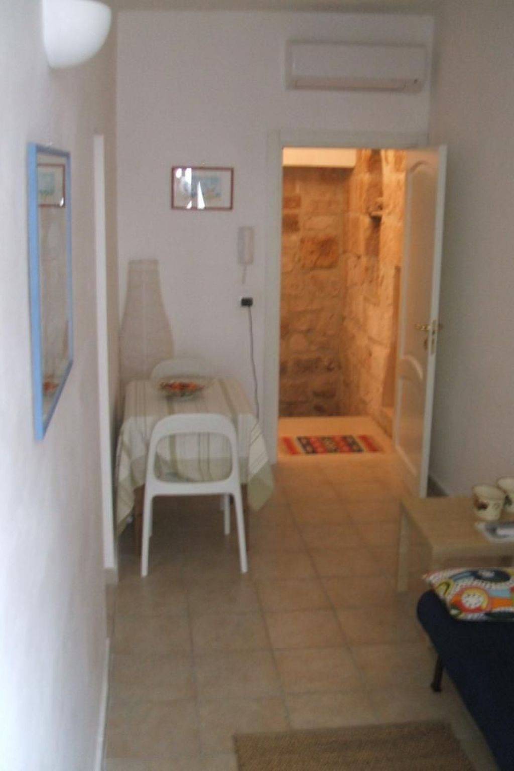 Appartement entier, Einladende, kürzlich restaurierte und komfortable Ferienwohnung, im Altstadtzen in Cala Porta Vecchia, Monopoli