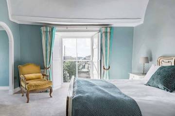 Holiday Rental for 9 People in Cornwall, Photo 1