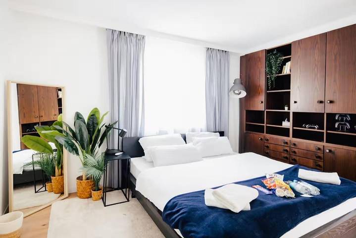 Ferienwohnung für 16 Personen, mit Balkon und Terrasse
