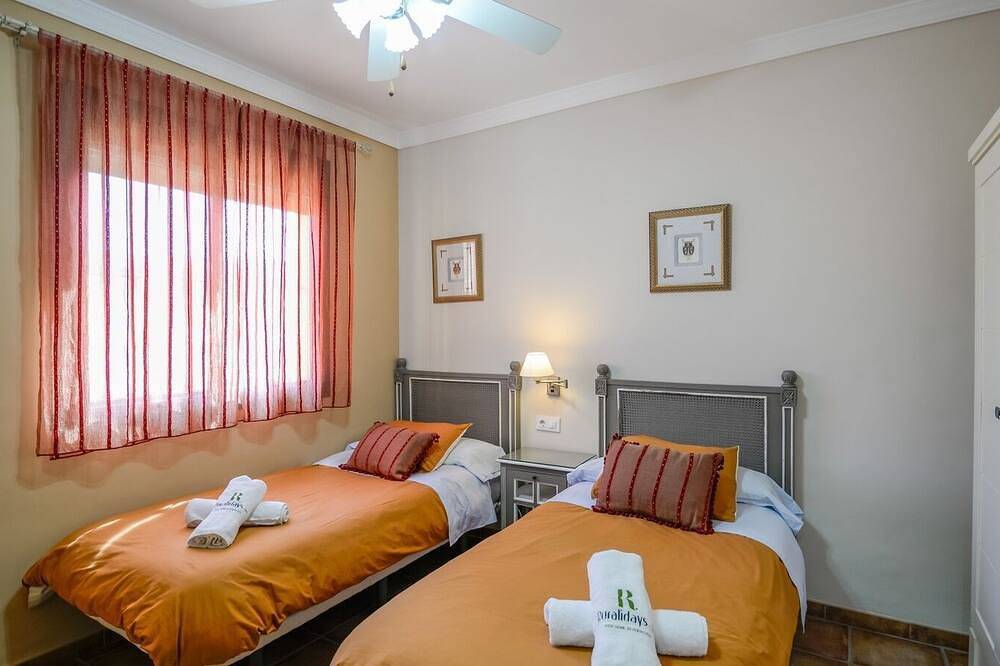 Residencial Las Torrecillas, Casa 15 Puente Genil by Ruralidays in Ribera Alta (Córdoba), Puente Genil