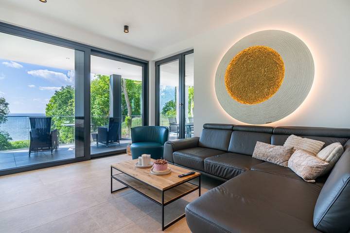 Ferienwohnung für 6 Personen, mit Sauna und Whirlpool sowie Garten in Garz - 2