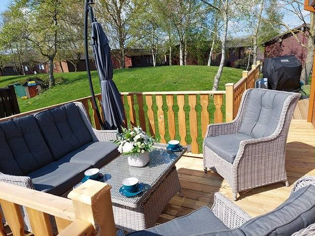 Lakeland Lodge- 3Bed-2 Bath- Private Patio in Lancashire
