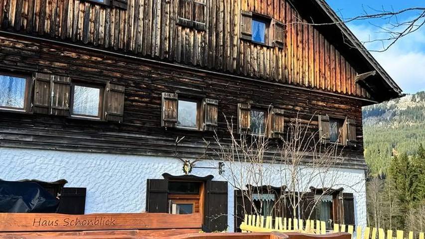 Ferienhaus für 24 Personen, mit Garten und Sauna in Tannheimer Tal