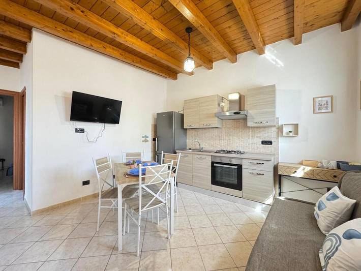 Apartament wakacyjny dla 2 osób, z taras w Ladispoli