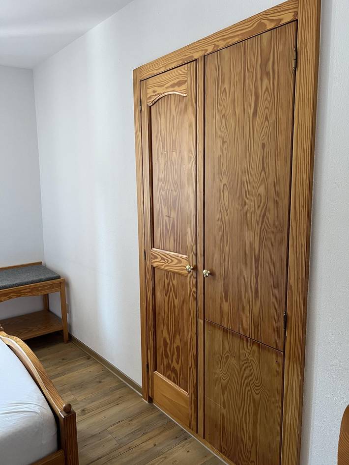 Einzelzimmer mit Dusche in Bliesmengen-Bolchen, Mandelbachtal