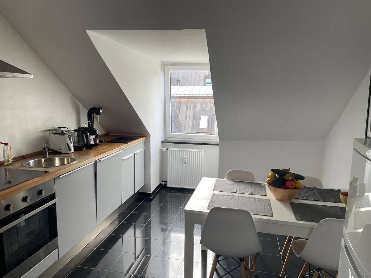 Ganze Wohnung, Superior Apartment in München Schwabing, München