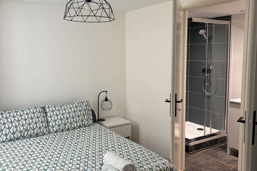 Appartement entier, Appartement plein coeur village in Étoile-sur-Rhône, Région de Valence