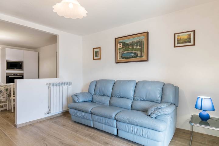 Entire apartment, Pet-Friendly Apartment Edik with Mountain View & Terrace in San Sebastiano (Folgaria), Folgaria