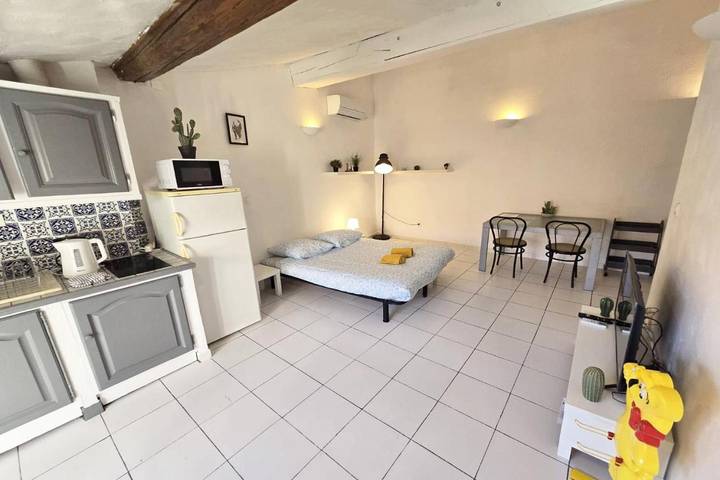 Gîte pour 2 personnes, avec balcon dans Office De Tourisme De Toulon - 3