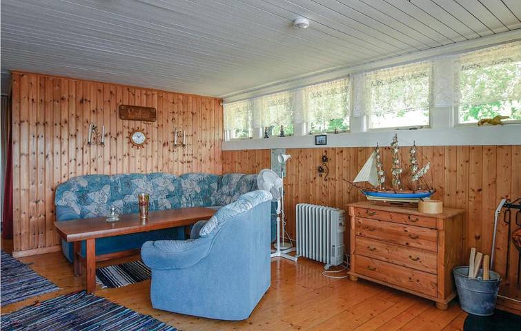 Ferienhaus für 6 Personen, mit Garten und Sauna sowie Seeblick in Gullspang - 4