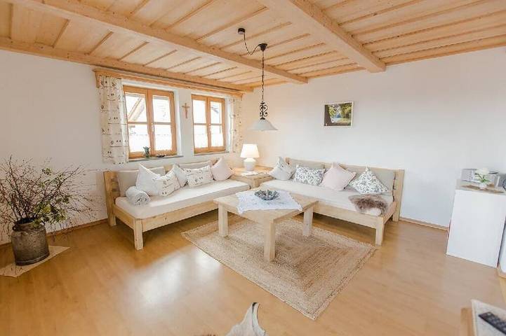 Ferienwohnung für 4 Personen, mit Balkon und Garten - 1