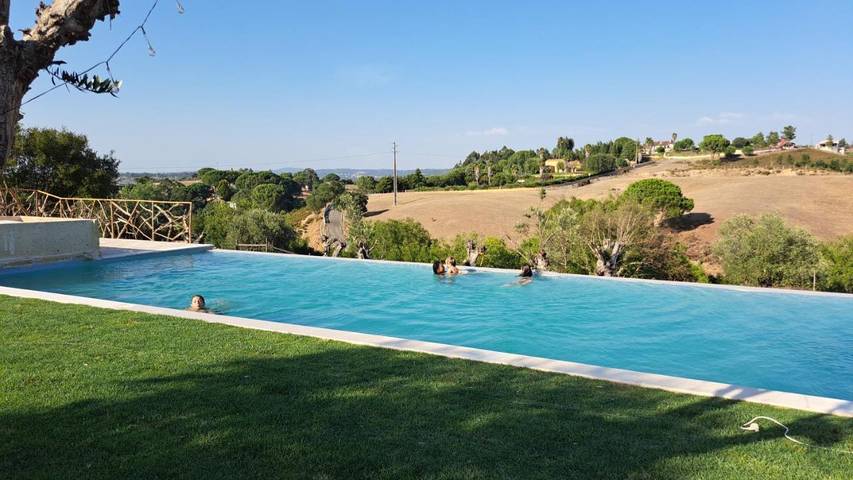 Location de vacances pour 14 personnes, avec jacuzzi ainsi que jardin et piscine à Tomar - 3