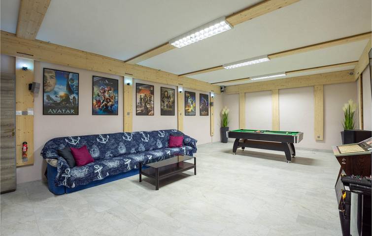 Ferienhaus für 6 Personen, mit Pool und Terrasse in Split - 4