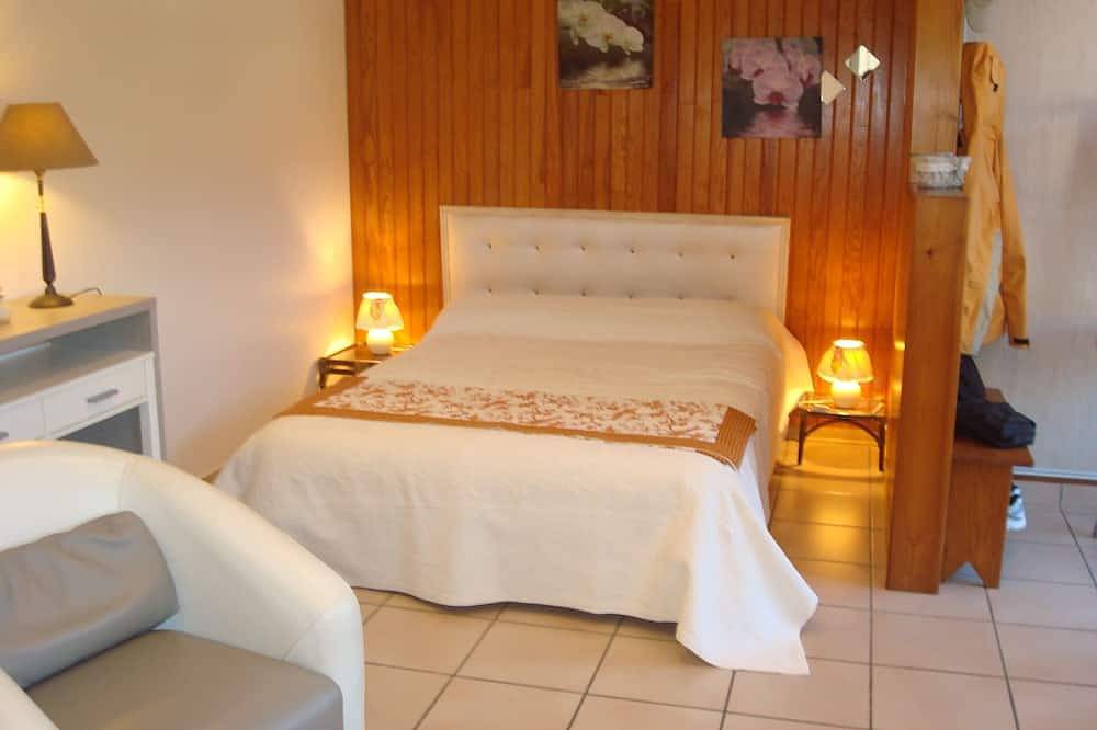 Apartamento entero, Self catering villa en el País Vasco, cerca de los baños termales de Cambo in Hasparren, Region de Bayona