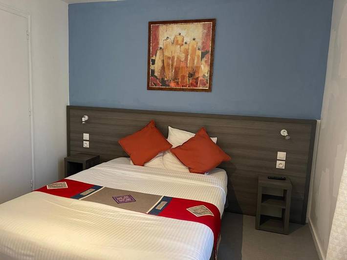 Hôtel pour 2 personnes, avec piscine et terrasse à Cuiseaux - 2