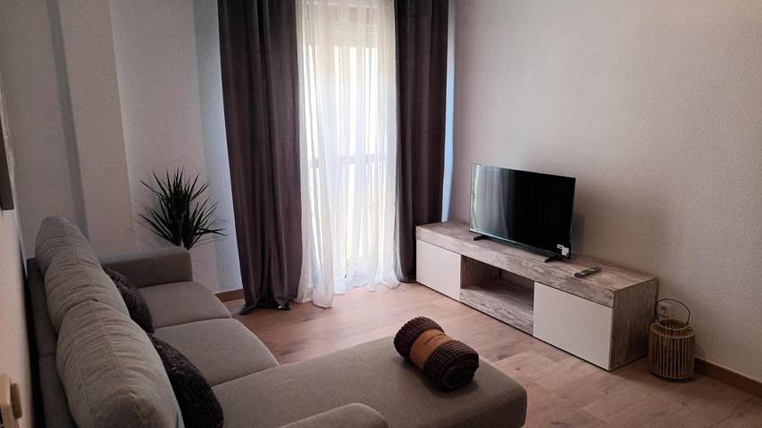 Gîte pour 3 personnes, avec vue et terrasse, animaux acceptés à Nájera - 2