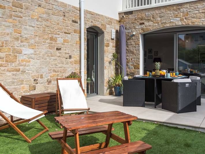 Ferienwohnung für 4 Personen, mit Terrasse und Garten in Quiberon