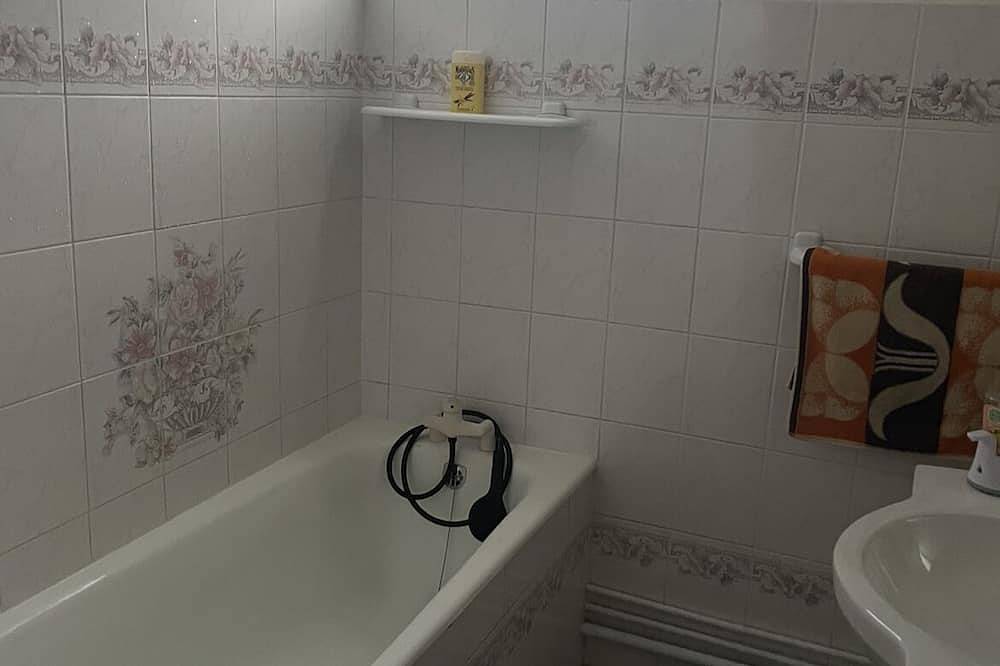 Entire apartment, Nice T3 air-conditioned apartment near beach bus in Montpellier, Côte d'Améthyste